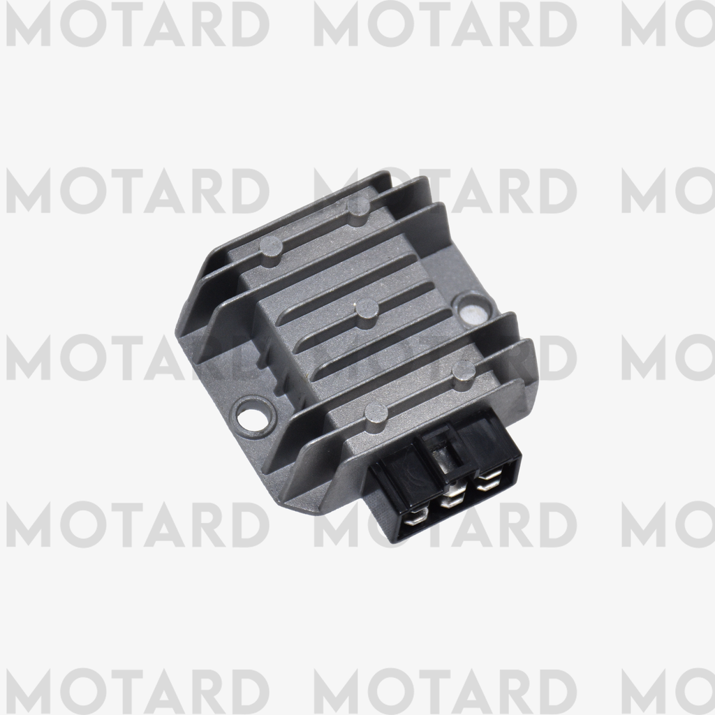 REGULATEUR DE TENSION – SCOOTER FIFTY